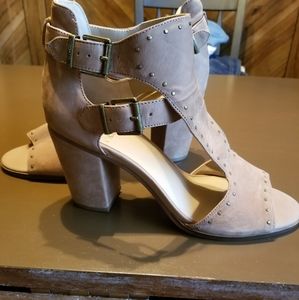 Vince Camuto tan heels.